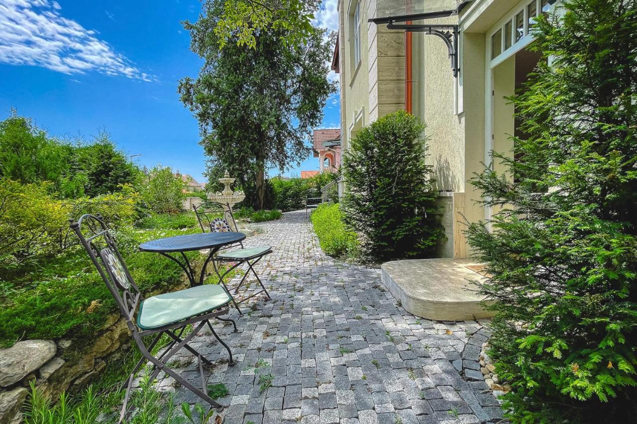 Villa Fontana Balatonfüred Exteriör bild